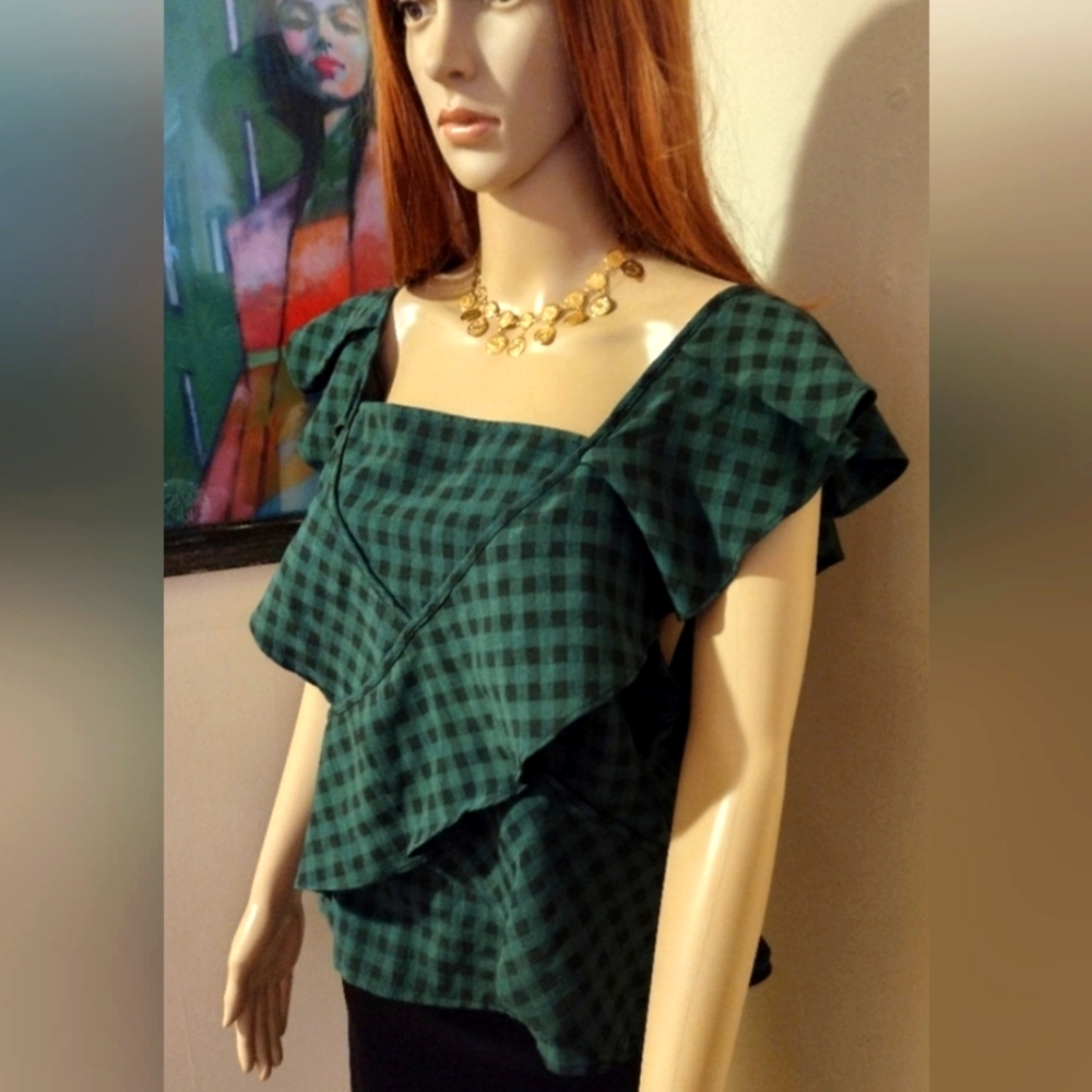 Plumberry green and black checkered top, XL